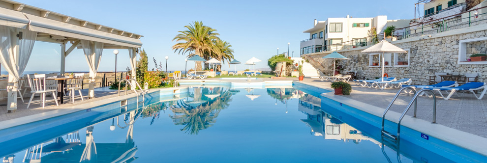 Heraklion Crete Airport Taxi to Pela Mare Hotel in Agia Pelagia