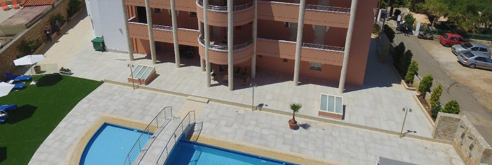 Heraklion Crete Airport Taxi to Artemis Bay Hotel in Malia